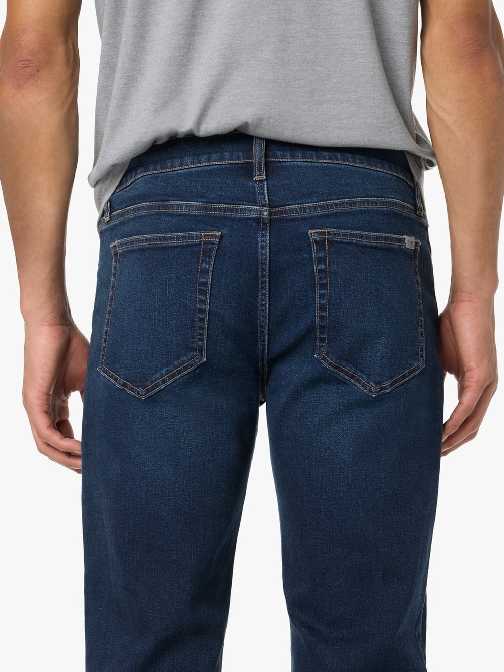 Joe’s Jeans The Brixton Straight & Narrow Kinetic Denim Korbyn Wash Size 32